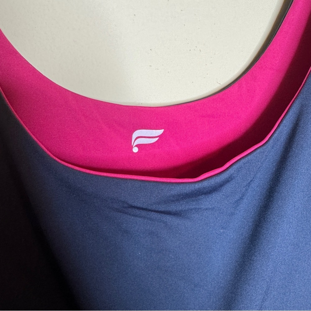 Reversible Pink and Blue Sports Bra Fabletics - Picture 3 of 6